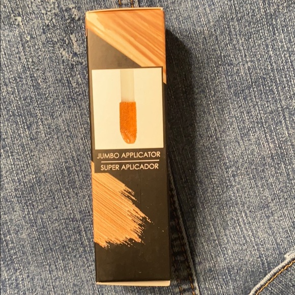 FUNDATION - Picture 2 of 4